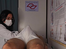 Enfermeira e estética observa ereção do paciente!