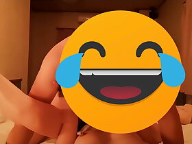 今回は生足正常位で突きまくった