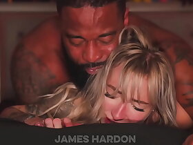 Hotwife blonde comes over be advisable for a out of the limelight session bbc interracial