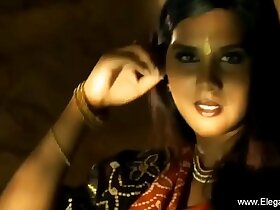 Bollywood Loving Indian MILF Dancer